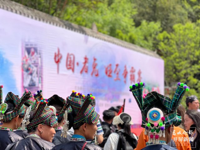 ����ɽ�V���^�������������w���z�����l(xi��ng)����H�Ρ�