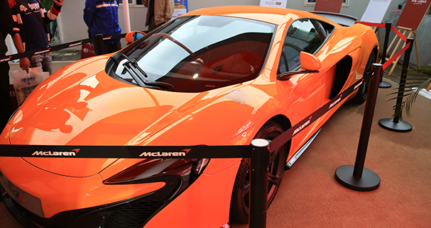 ������(hu��)һĨ�n�����ɫ